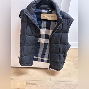 Men’s Burberry Vest with hood